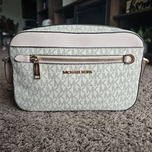 Michael Kors Crossbody Hand Bag